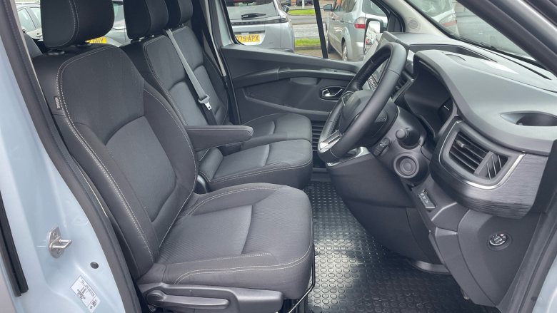 Renault Trafic Lwb Diesel LL30 Blue dCi 170 Extra Sport[Safety] Crew Van EDC